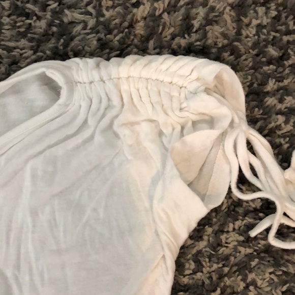 Shirt - Picture 3 of 4